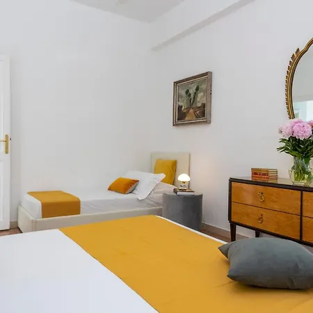 Maison Clodia Apartment Rome